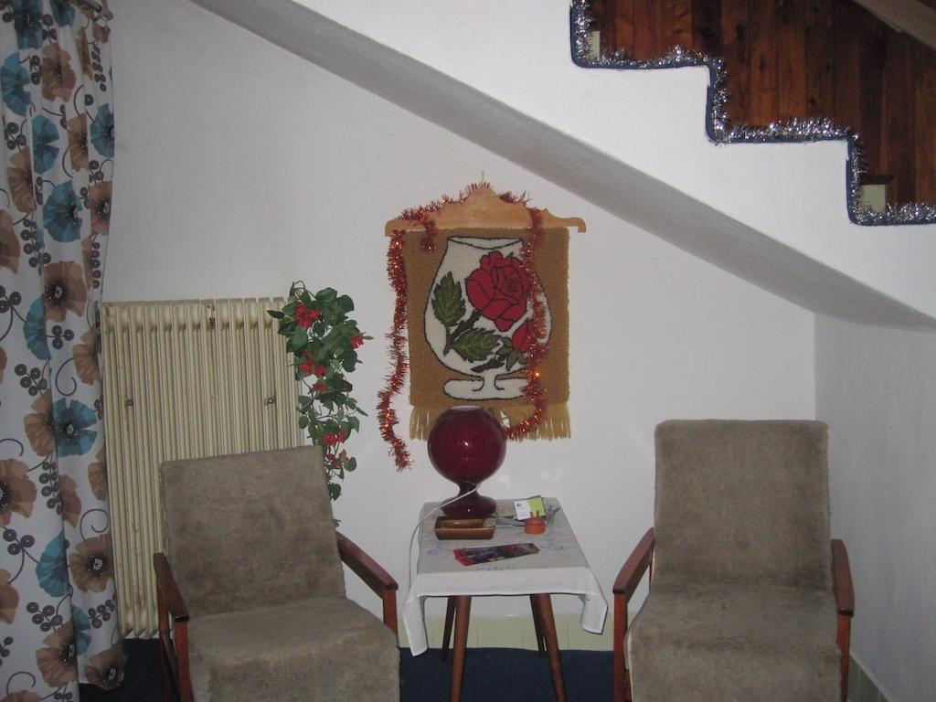 Vila Daniel Liptovsky Mikulas Bilik gambar