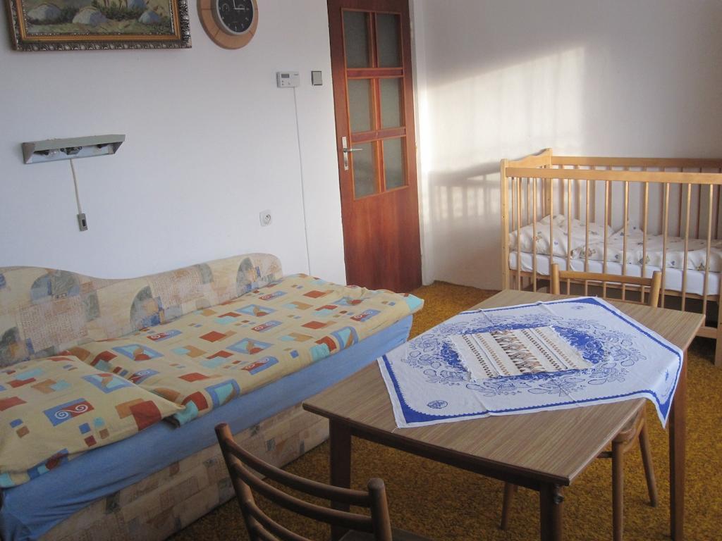 Vila Daniel Liptovsky Mikulas Bilik gambar
